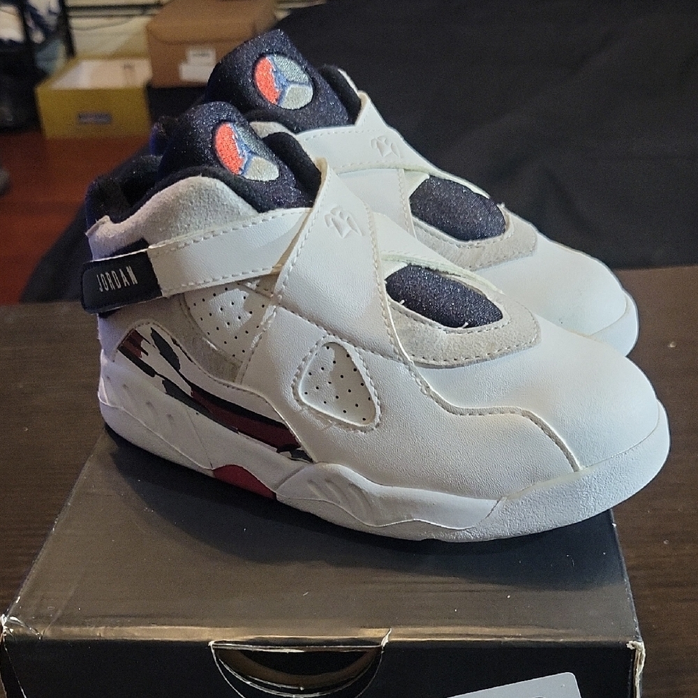 Air Jordan 8 Retro TD Rare "Bugs Bunny" (2013) Kids 9c NEW W/OG BOX - Picture 3 of 11